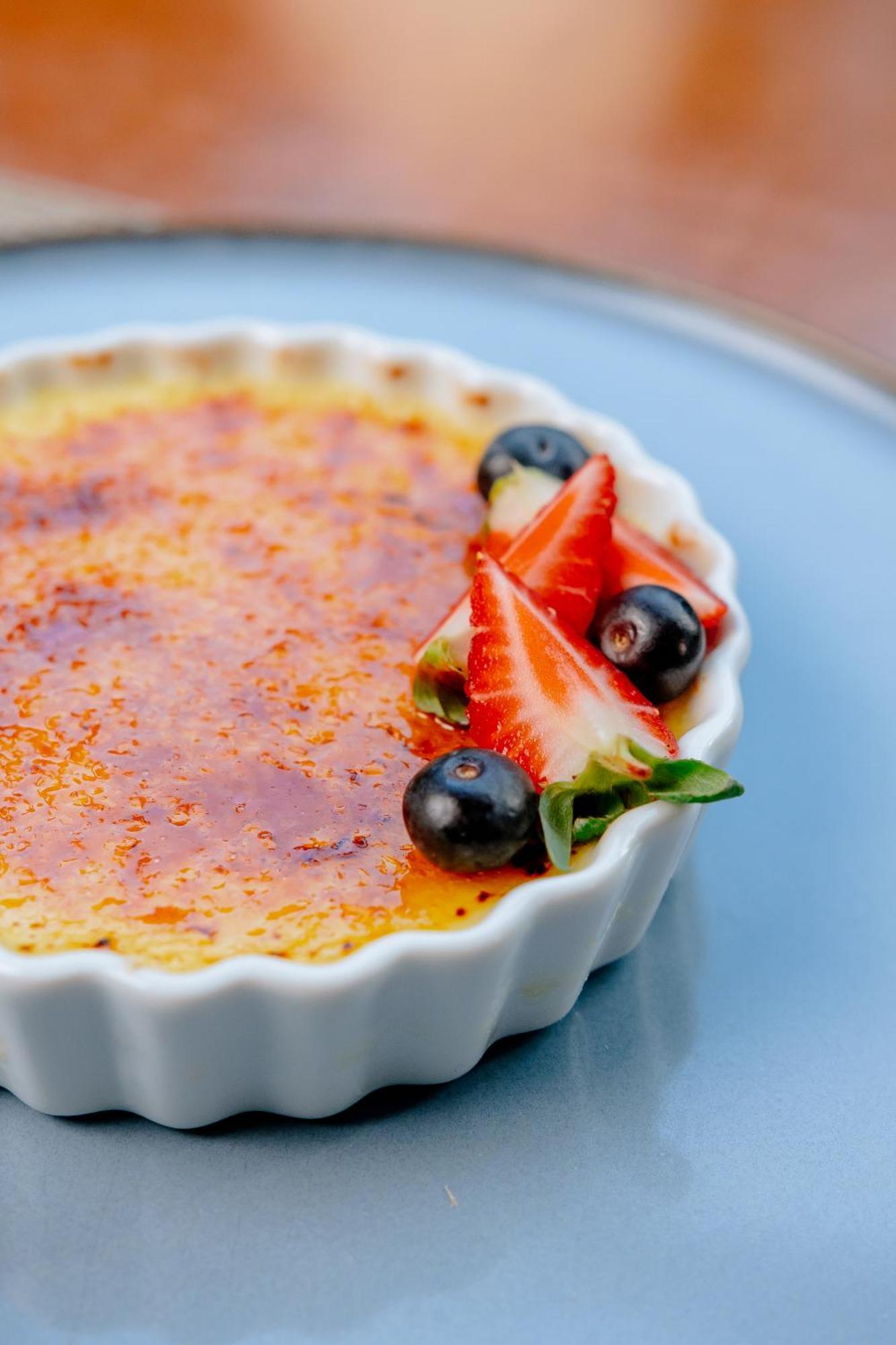 Radisson Rio De Janeiro Barra Hotel Exterior photo Crème brûlée